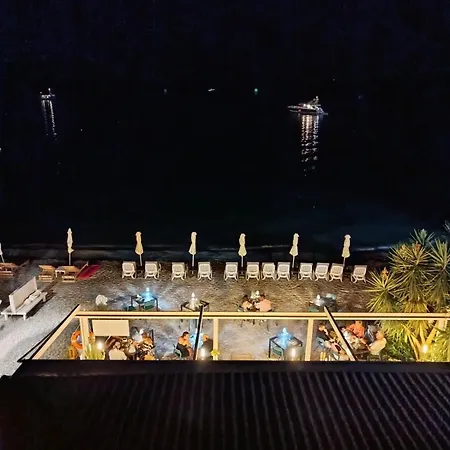 Apartment Marmel Seaside Apartment-brandnew Beachfront In Nydri (Lefkada)