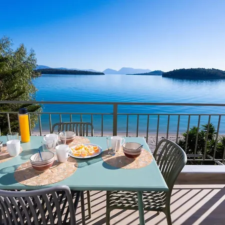 Marmel Seaside Apartment-brandnew Beachfront In *